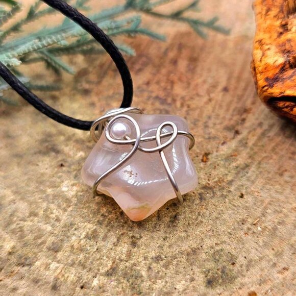 Nature Cherry Blossom Agate Star Wire Wrapped Pendant Necklace - Picture 3 of 10